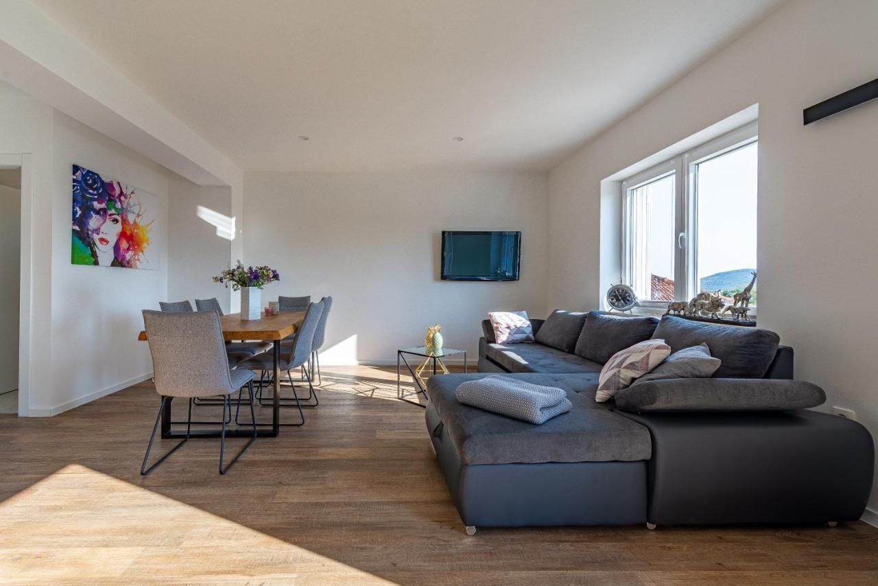 Apartments Luka & Lorena Galovac エクステリア 写真